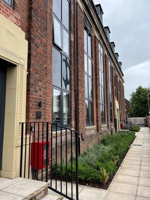 No5 At 53 - 2 Bed Apartment In Leek, Staffs Peak District Zewnętrze zdjęcie